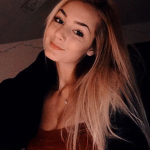 Meet your Posher, Alana